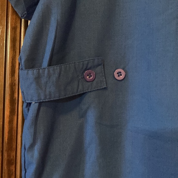 XL Life Line Vivid Blue Scrubs - Picture 10 of 12